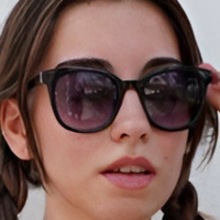 Леа Мартин Голи