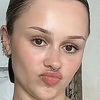 Лила Яновска Голи