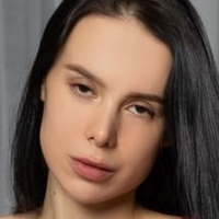 Лили Ерис Голи