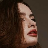 Лира Карина Голи