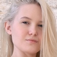 Лола Елфи Голи