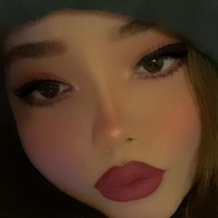 Лавли Лилиън Голи