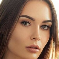 Меган Дезевер Голи
