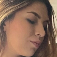 мия адаамс Голи