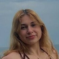 Монализа Америко Голи