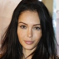 Набила Бенатия Голи