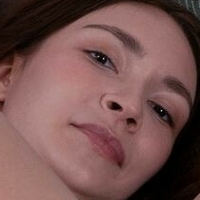 Никол Хевънс Голи