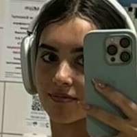 Ника Ла Голи