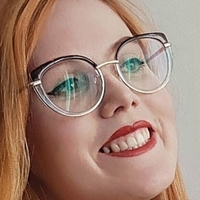 Ники Фоксмът Голи
