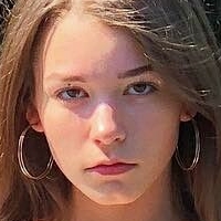 Ники Уудс Голи