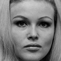 Олга Шоберова Голи