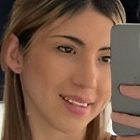 ПетитХелена Голи