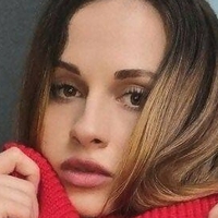 Пети Кели Лав Голи