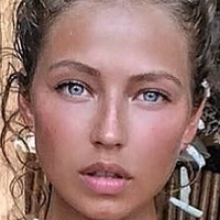 Рахел Чивит Голи