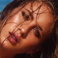 Рене Самърфийлд Голи