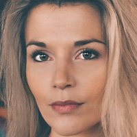 Сара Бонрепо Голи