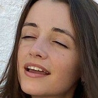 Сара Лавандър АСМР Голи