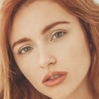 Селфита на София Голи