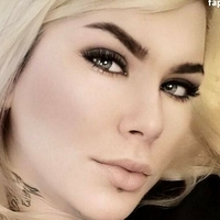 Спайсигинджърчикс2 Голи