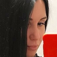 спокойная Голи