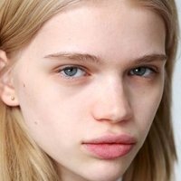 Стела Лучия Голи