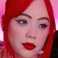 стравбери кицунe Голи