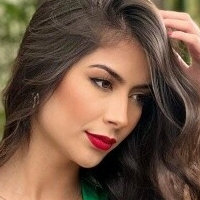 Таня Естрада Голи