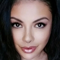 Таня Мари Голи