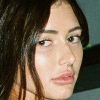 Теннил Памела Голи