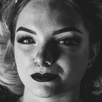 thelilithjane Голи