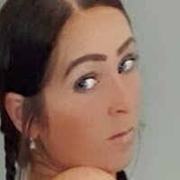Пищна Закръглена Принцеса Голи