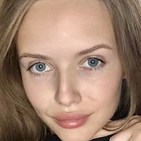 Валъри Флор Голи
