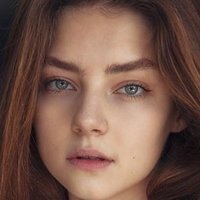 Вика Левина Голи