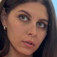 Уондър Карла Голи