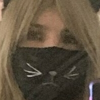 ксинкйкити Голи